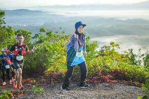 BIB: 224, 240
                            <button type="button" onclick="openModal(21876105)" class="btn btn-primary btn-sm float-right btn-popup" data-toggle="modal" data-target=".modal-high-quality">
                        <i class="fas fa-shopping-cart"></i> Add to Cart
                    </button>
                                            <button type="button" onclick="isThisMe(21876105, true)" class="btn btn-success btn-sm float-right btn-popup btn-isme hidden" data-toggle="tooltip" data-placement="bottom" title="นี่คือรูปของคุณใช่ไหม คลิกที่นี่เพื่อเอาเข้าอัลบั้ม">
                        <i class="fas fa-plus"></i> Add to album
                    </button>
                    <button type="button" onclick="isThisMe(21876105, false)" class="btn btn-warning btn-sm float-right btn-popup btn-isnotme hidden">
                        <i class="fas fa-ban"></i> Remove from album
                    </button>